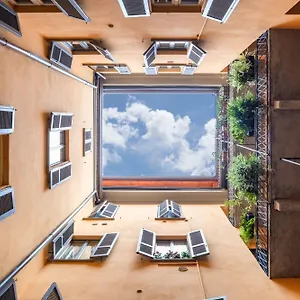 Apartamento Relstay - Brera District, Milán